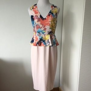 Bebe Summer pastels Dress in beige